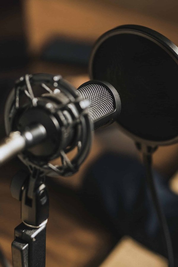 Optimisez votre expérience sonore : Conseils incontournables pour choisir votre matériel audio