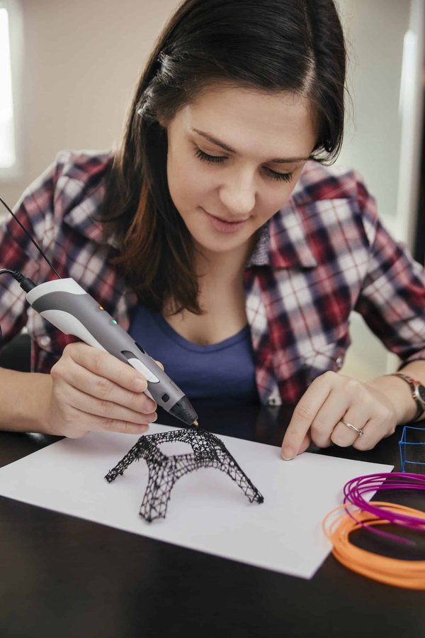 L'avenir de l'art entre vos mains : Explorez le stylo 3D