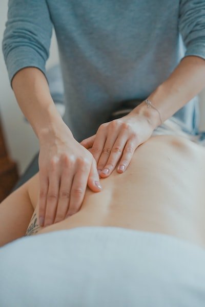 Comment bien choisir sa table de massage ?